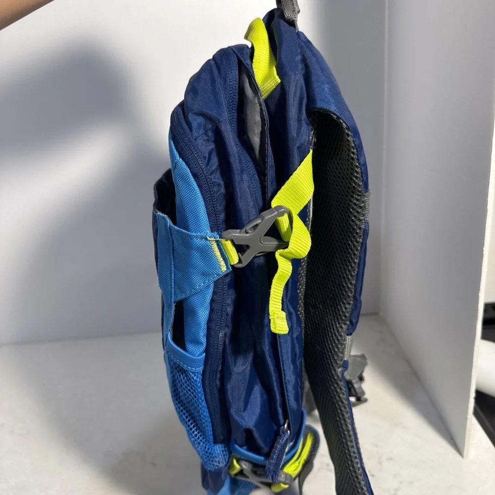Ozark Trail 2 Liter Hiking Hydration Backpack MISSING Water Reservoir